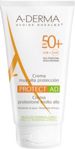 A Derma Protect AD fluido matificante, protección solar