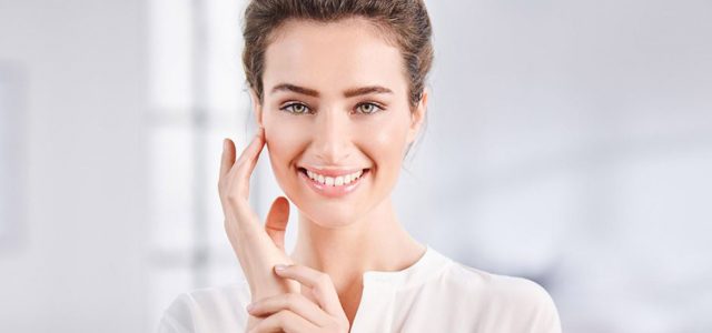 Eucerin, Hyaluron-Filler Vitamin C Booster